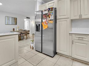 3011 NW 68th St 10F, Fort Lauderdale FL 33309
