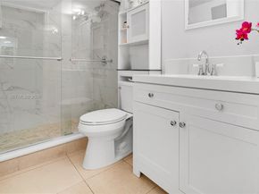 3011 NW 68th St 10F, Fort Lauderdale FL 33309