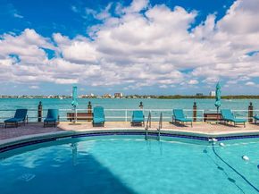 10350 W Bay Harbor Dr 5E, Bay Harbor Islands FL 33154