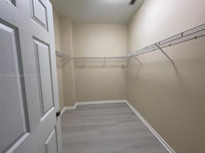 511 SW 18th Ave 1, Fort Lauderdale FL 33312