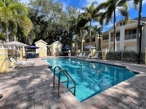 511 SW 18th Ave 1, Fort Lauderdale FL 33312