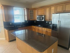 5042 SW 164th Ave, Miramar FL 33027