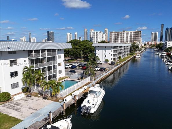 3550 NE 169th St 112, North Miami Beach FL 33160