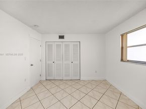 3550 NE 169th St 112, North Miami Beach FL 33160