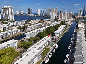 3550 NE 169th St 112, North Miami Beach FL 33160