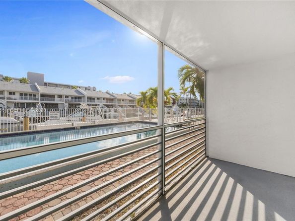 3550 NE 169th St 112, North Miami Beach FL 33160