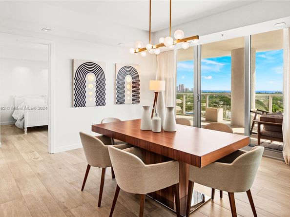 1180 N Federal Hwy 1204, Fort Lauderdale FL 33304