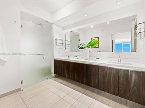 1180 N Federal Hwy 1204, Fort Lauderdale FL 33304