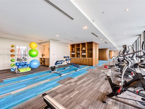 1180 N Federal Hwy 1204, Fort Lauderdale FL 33304