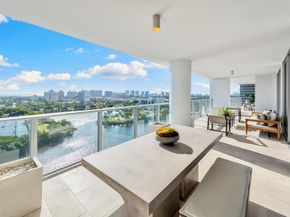 1180 N Federal Hwy 1204, Fort Lauderdale FL 33304