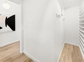 1180 N Federal Hwy 1204, Fort Lauderdale FL 33304