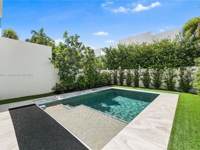 815 NE 17th Ter, Fort Lauderdale FL 33304