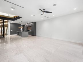 815 NE 17th Ter, Fort Lauderdale FL 33304