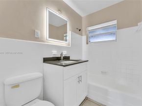 1709 N 59th Ter, Hollywood FL 33021