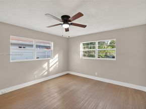 1015 NE 17th Ct, Fort Lauderdale FL 33305