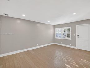 1015 NE 17th Ct, Fort Lauderdale FL 33305