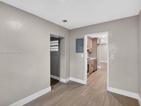 1015 NE 17th Ct, Fort Lauderdale FL 33305