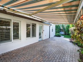 1015 NE 17th Ct, Fort Lauderdale FL 33305