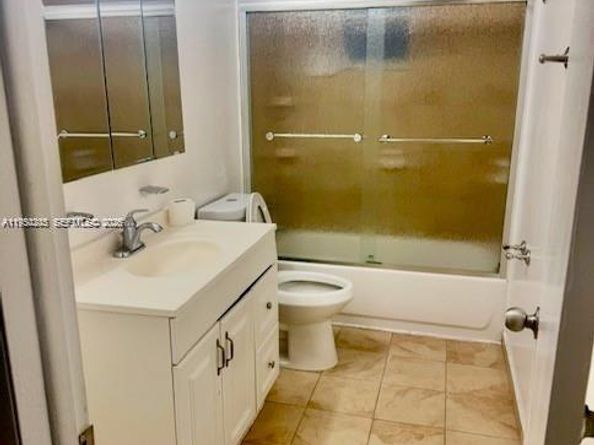 Undisclosed Address #A11950203, Miami Beach FL 33141