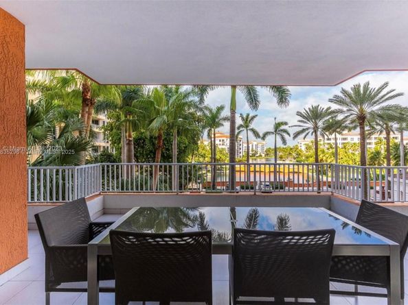 785 Crandon Blvd 302, Key Biscayne FL 33149
