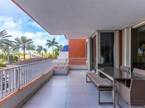785 Crandon Blvd 302, Key Biscayne FL 33149