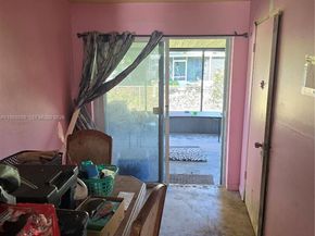 2941 NW 210th Ter, Miami Gardens FL 33056