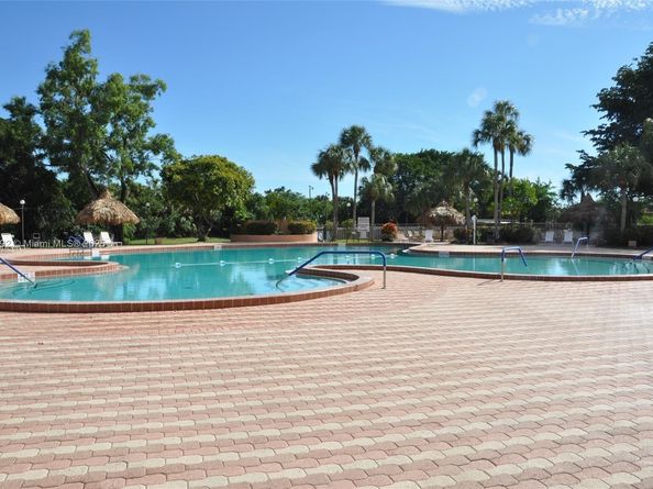 3090 Holiday Springs Blvd 206, Margate FL 33063