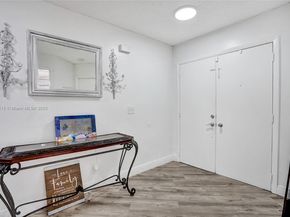 236 Par Dr, Royal Palm Beach FL 33411