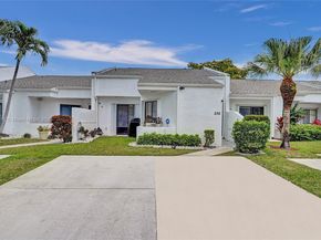 236 Par Dr, Royal Palm Beach FL 33411