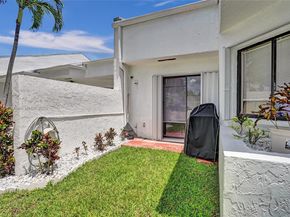 236 Par Dr, Royal Palm Beach FL 33411