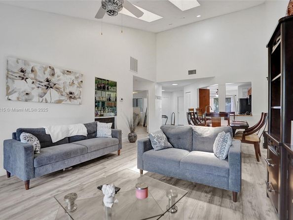236 Par Dr, Royal Palm Beach FL 33411