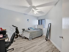 236 Par Dr, Royal Palm Beach FL 33411