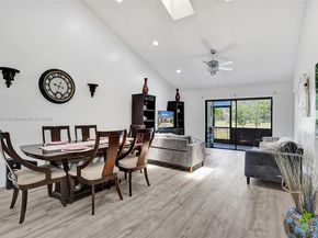 236 Par Dr, Royal Palm Beach FL 33411