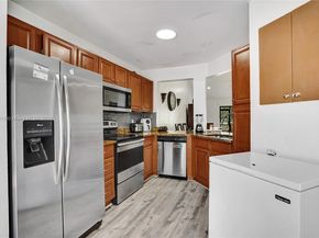 236 Par Dr, Royal Palm Beach FL 33411