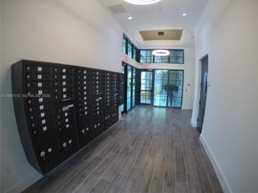4100 SW 64th Ave 409, Davie FL 33314