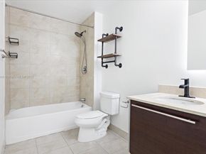 1900 N Bayshore Dr 1509, Miami FL 33132