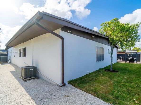 30021 SW 160th Ave, Homestead FL 33033