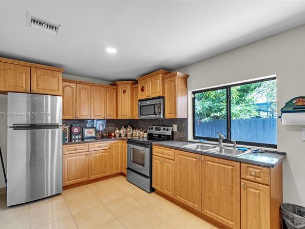 30021 SW 160th Ave, Homestead FL 33033