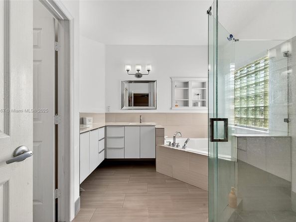 14010 SW 154th Pl, Miami FL 33196