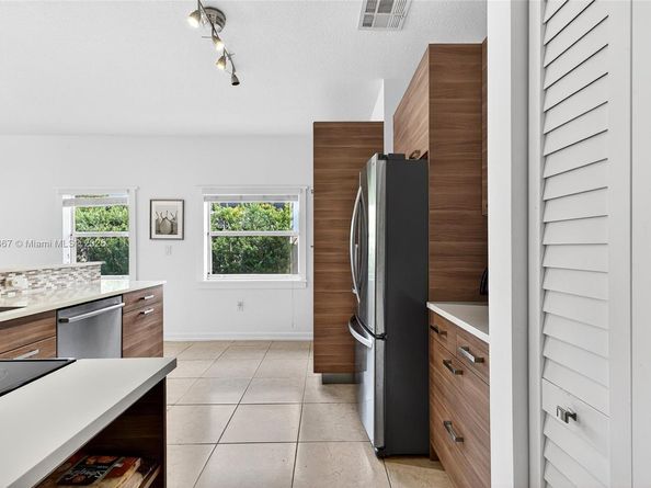 14010 SW 154th Pl, Miami FL 33196