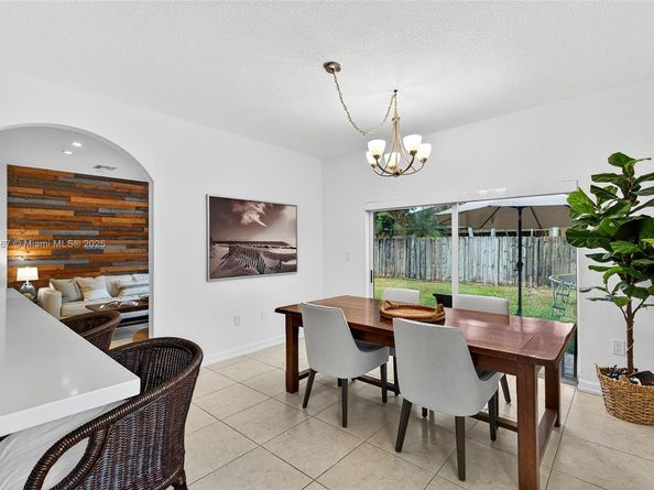 14010 SW 154th Pl, Miami FL 33196