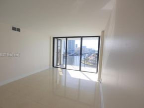 200 Leslie Dr 1124, Hallandale Beach FL 33009