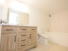 200 Leslie Dr 1124, Hallandale Beach FL 33009