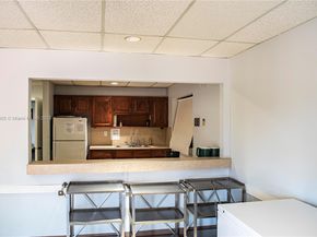 3090 Holiday Springs Blvd 305, Margate FL 33063