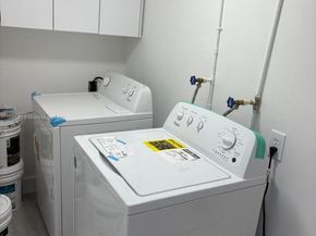 6104 SW 33rd St, Miramar FL 33023