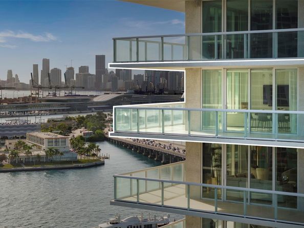 450 Alton Rd 2007, Miami Beach FL 33139