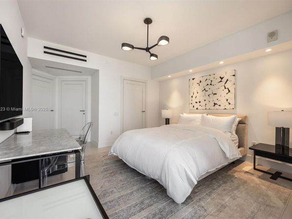 450 Alton Rd 2007, Miami Beach FL 33139