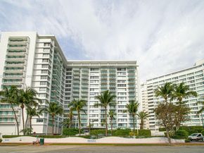 1000 West Ave 1423, Miami Beach FL 33139