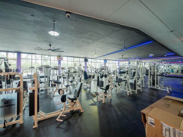 1000 West Ave 1423, Miami Beach FL 33139