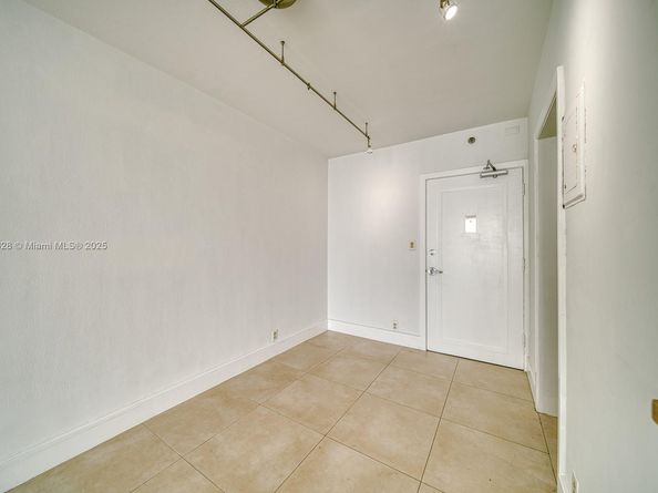 1000 West Ave 1423, Miami Beach FL 33139